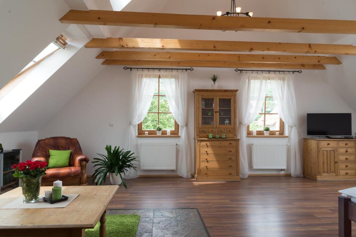 Hotel Pavlov Extérieur photo