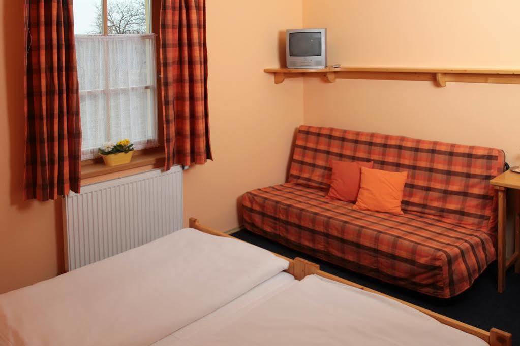 Hotel Pavlov Extérieur photo