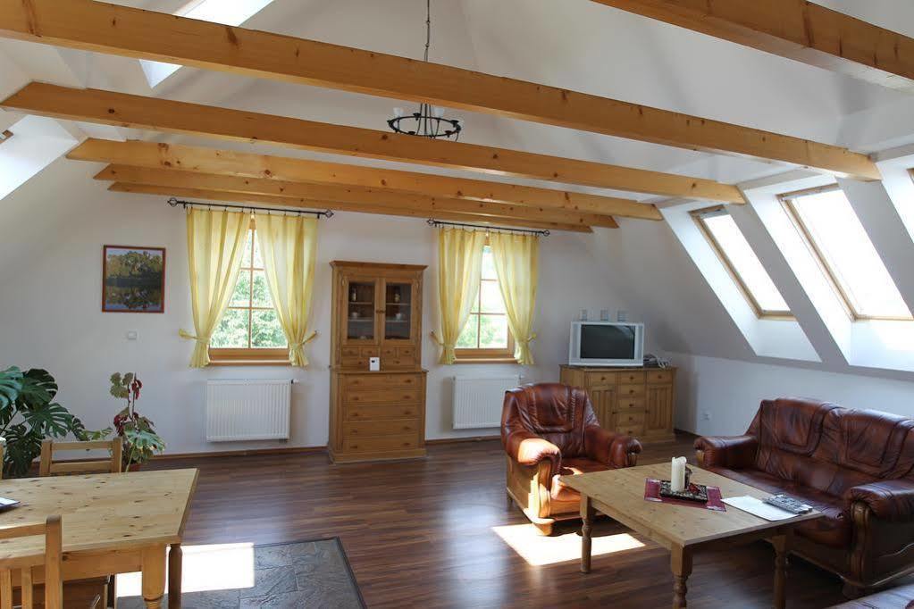 Hotel Pavlov Extérieur photo